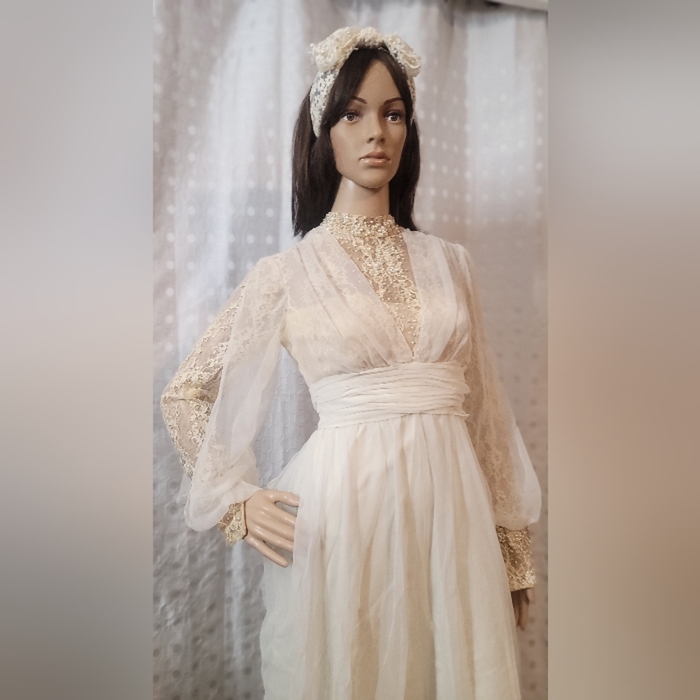 Timeless Romantic Vintage wedding gown